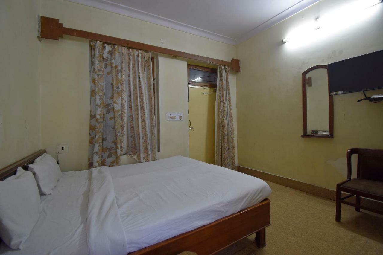 Spot On 47388 Dutta Guest House Баратпур Екстериор снимка
